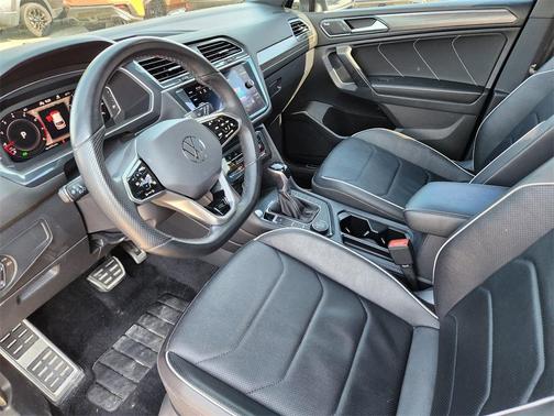 2022 Volkswagen Tiguan 2.0T SEL R-Line