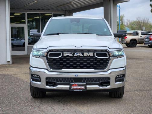 Bright White Clearcoat 2026 RAM 1500 Big Horn/Lone Star