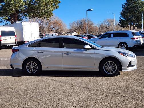 2019 Hyundai SONATA SE