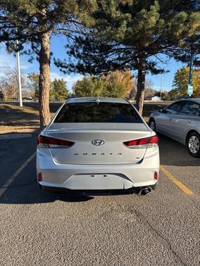 2019 Hyundai SONATA SE