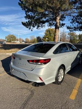 2019 Hyundai SONATA SE
