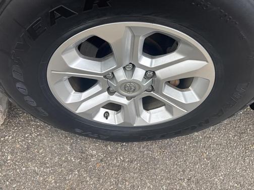 2017 Toyota 4Runner SR5