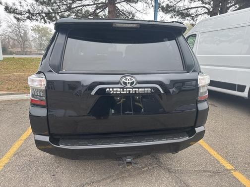2017 Toyota 4Runner SR5