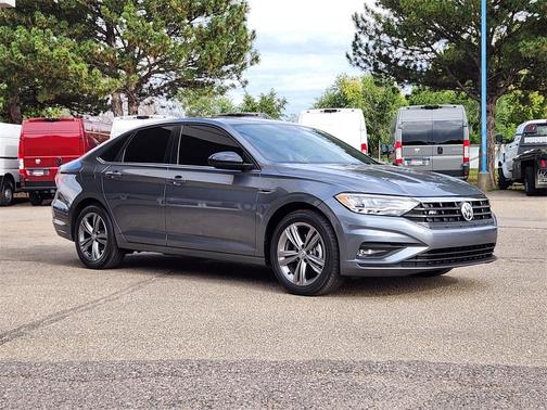 2021 Volkswagen Jetta 1.4T R-Line