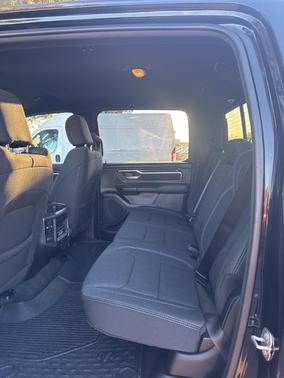 2024 RAM 1500 Big Horn/Lone Star