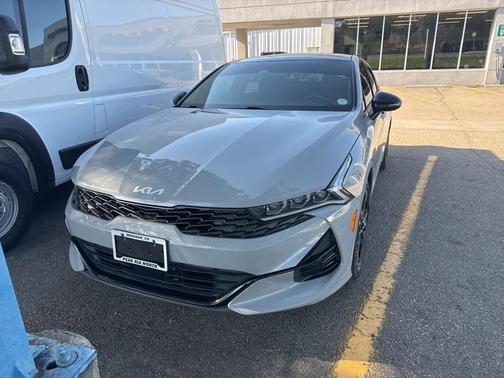 2022 Kia K5 GT-Line