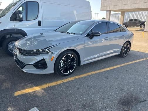 2022 Kia K5 GT-Line