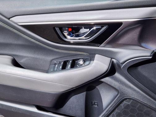 2024 Subaru Outback Onyx Edition XT