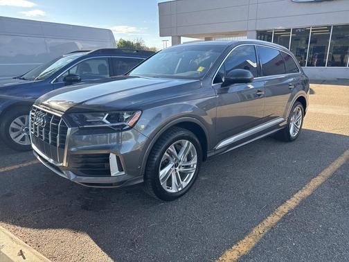 2021 Audi Q7 55 Premium Plus