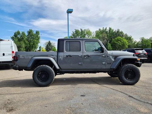 Sting Gray Clearcoat 2021 Jeep Gladiator Sport