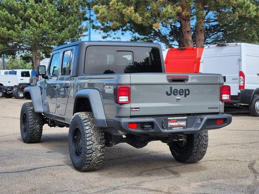Sting Gray Clearcoat 2021 Jeep Gladiator Sport
