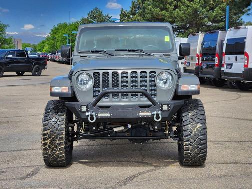 Sting Gray Clearcoat 2021 Jeep Gladiator Sport