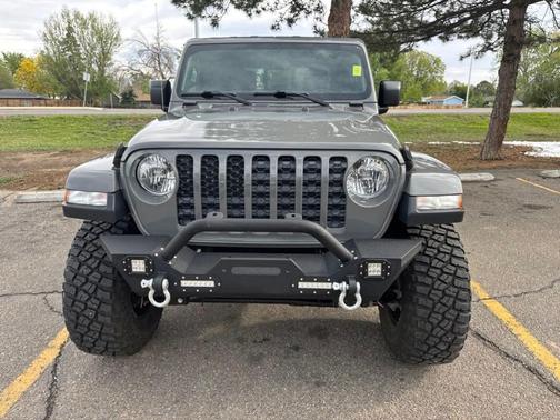 Sting Gray Clearcoat 2021 Jeep Gladiator Sport