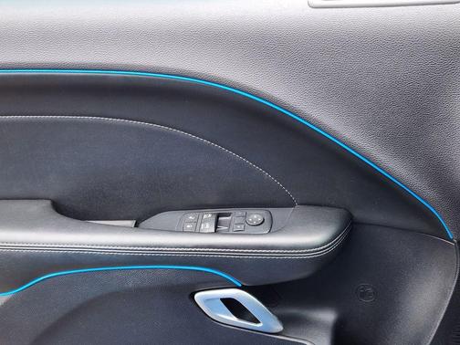 B5 Blue Pearlcoat 2016 Dodge Challenger R/T
