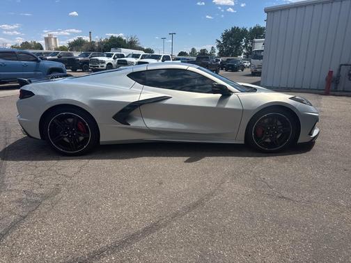 2021 Chevrolet Corvette Stingray w/2LT