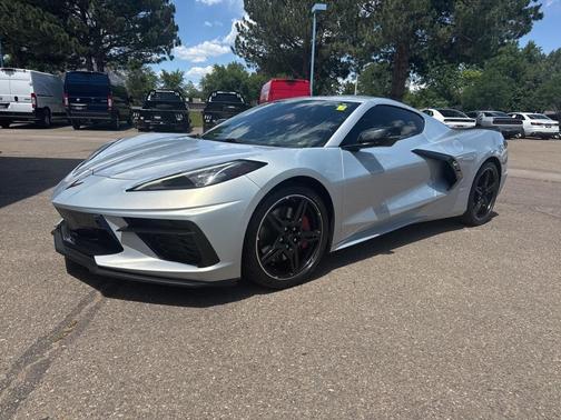2021 Chevrolet Corvette Stingray w/2LT