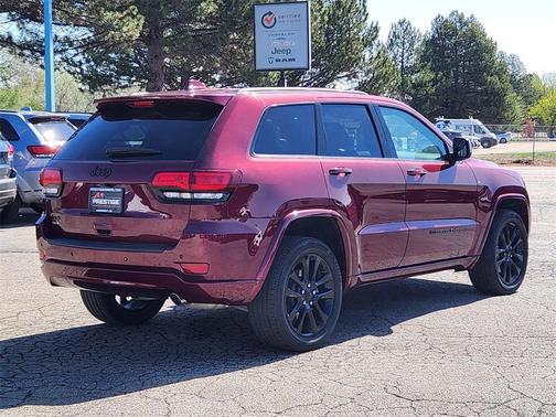 2022 Jeep Grand Cherokee WK Laredo
