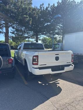 2020 RAM 3500 Laramie