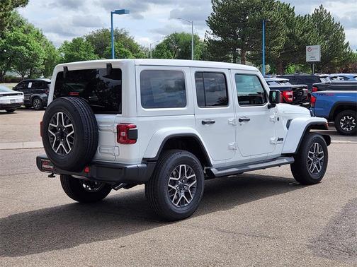 2025 Jeep Wrangler Sahara