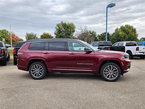 2025 Jeep Grand Cherokee L Summit