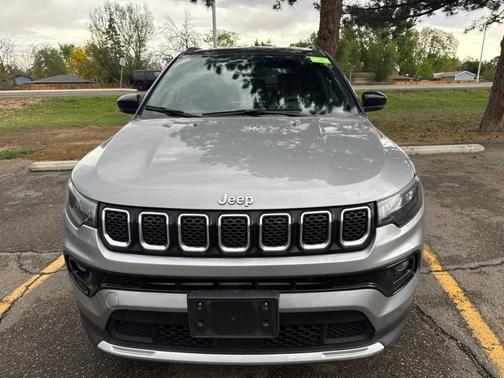 Billet Silver Metallic Clearcoat 2023 Jeep Compass Limited
