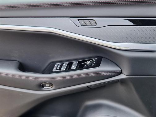 2025 Jeep Wagoneer S Limited