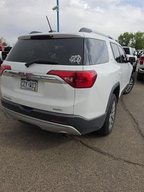 Summit White 2018 GMC Acadia SLE-2
