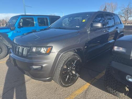 2018 Jeep Grand Cherokee Altitude