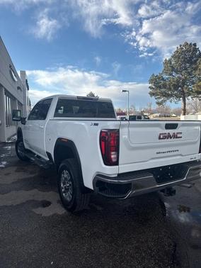 2024 GMC Sierra 2500 SLE