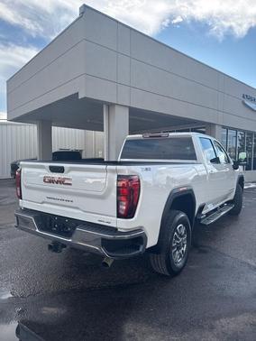 2024 GMC Sierra 2500 SLE