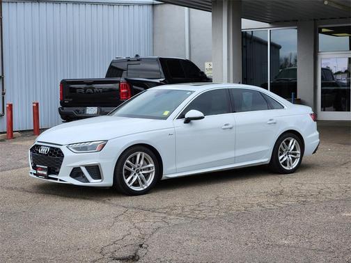 2022 Audi A4 45 S line Premium Plus