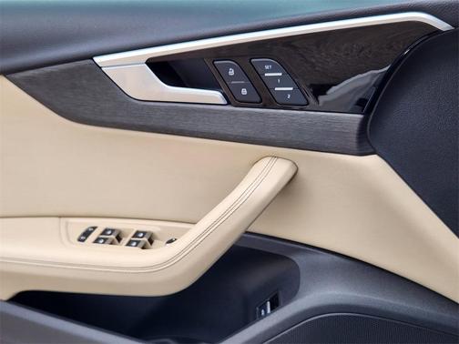 2022 Audi A4 45 S line Premium Plus