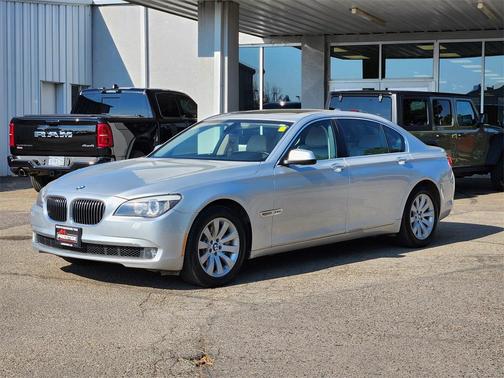 2011 BMW 750 Li xDrive