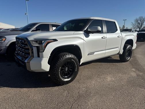 2025 Toyota Tundra Platinum