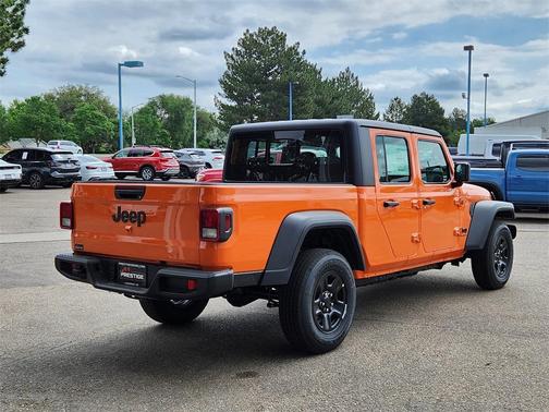 2025 Jeep Gladiator Sport