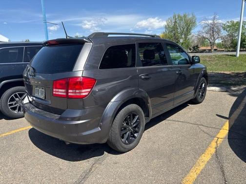 Granite Crystal Clearcoat Metallic 2020 Dodge Journey SE Value