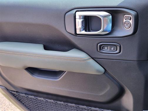 2025 Jeep Gladiator Mojave