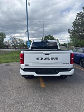 2025 RAM 1500 Limited