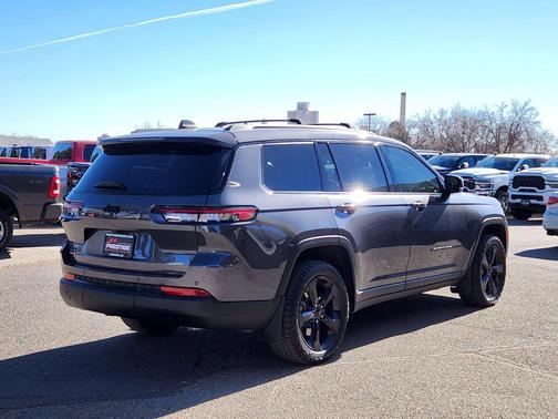 2024 Jeep Grand Cherokee L Laredo