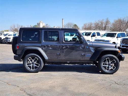 2025 Jeep Wrangler 4xe Sport