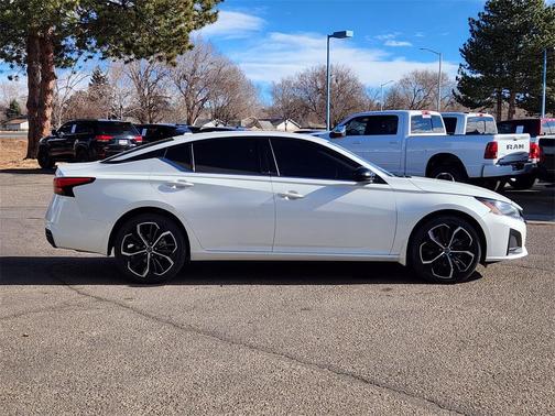 2024 Nissan Altima 2.5 SR