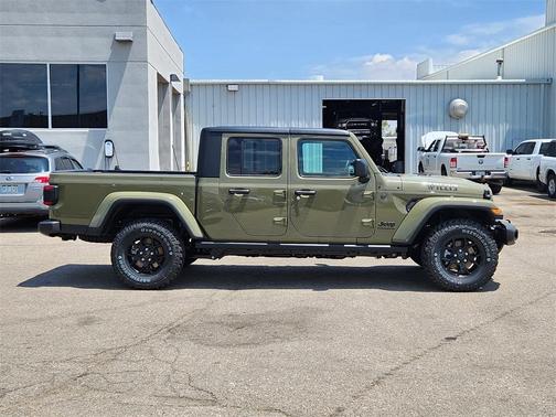 2025 Jeep Gladiator Sport