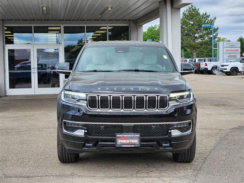 2025 Jeep Wagoneer Base