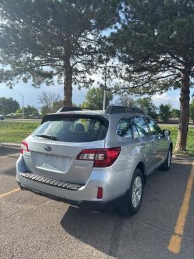 2017 Subaru Outback 2.5i