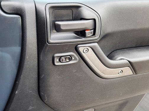 Rhino Clearcoat 2016 Jeep Wrangler Sport
