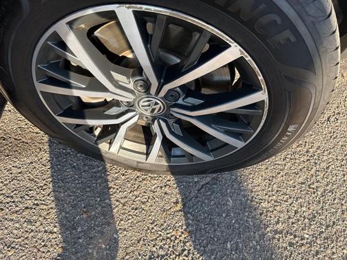 2019 Volkswagen Tiguan 2.0T SE