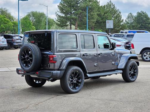 2025 Jeep Wrangler 4xe Sahara