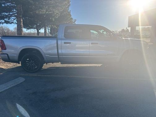 2025 RAM 1500 Limited