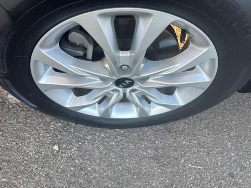 2020 Kia Telluride LX