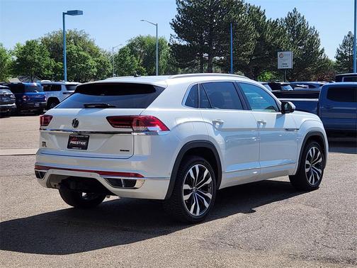 2022 Volkswagen Atlas Cross Sport 3.6L V6 SEL Premium R-Line